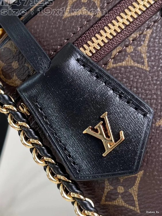 LOUIS 11.5 x CM x VUITTON 6.5 Pouch-19 Chain Vanity 0809
